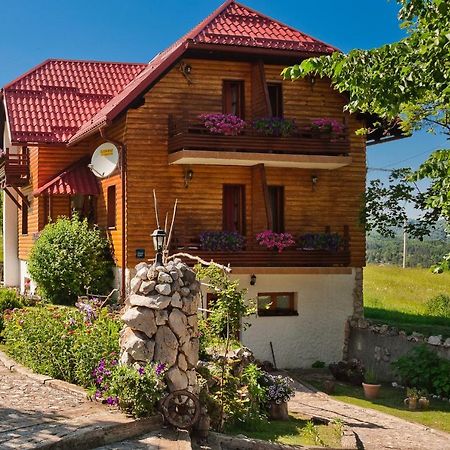 Pensjonat House Mrzlin Grad Korenica Zewnętrze zdjęcie