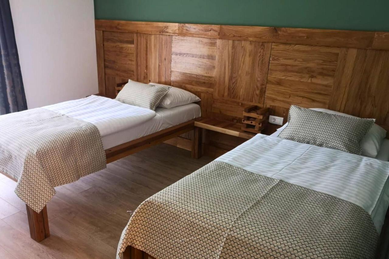 Pensjonat House Mrzlin Grad Korenica Zewnętrze zdjęcie
