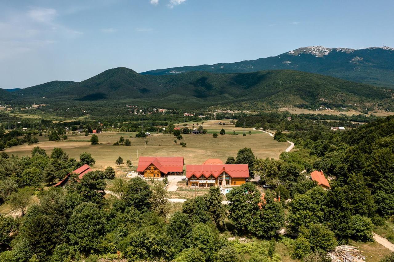 Pensjonat House Mrzlin Grad Korenica Zewnętrze zdjęcie